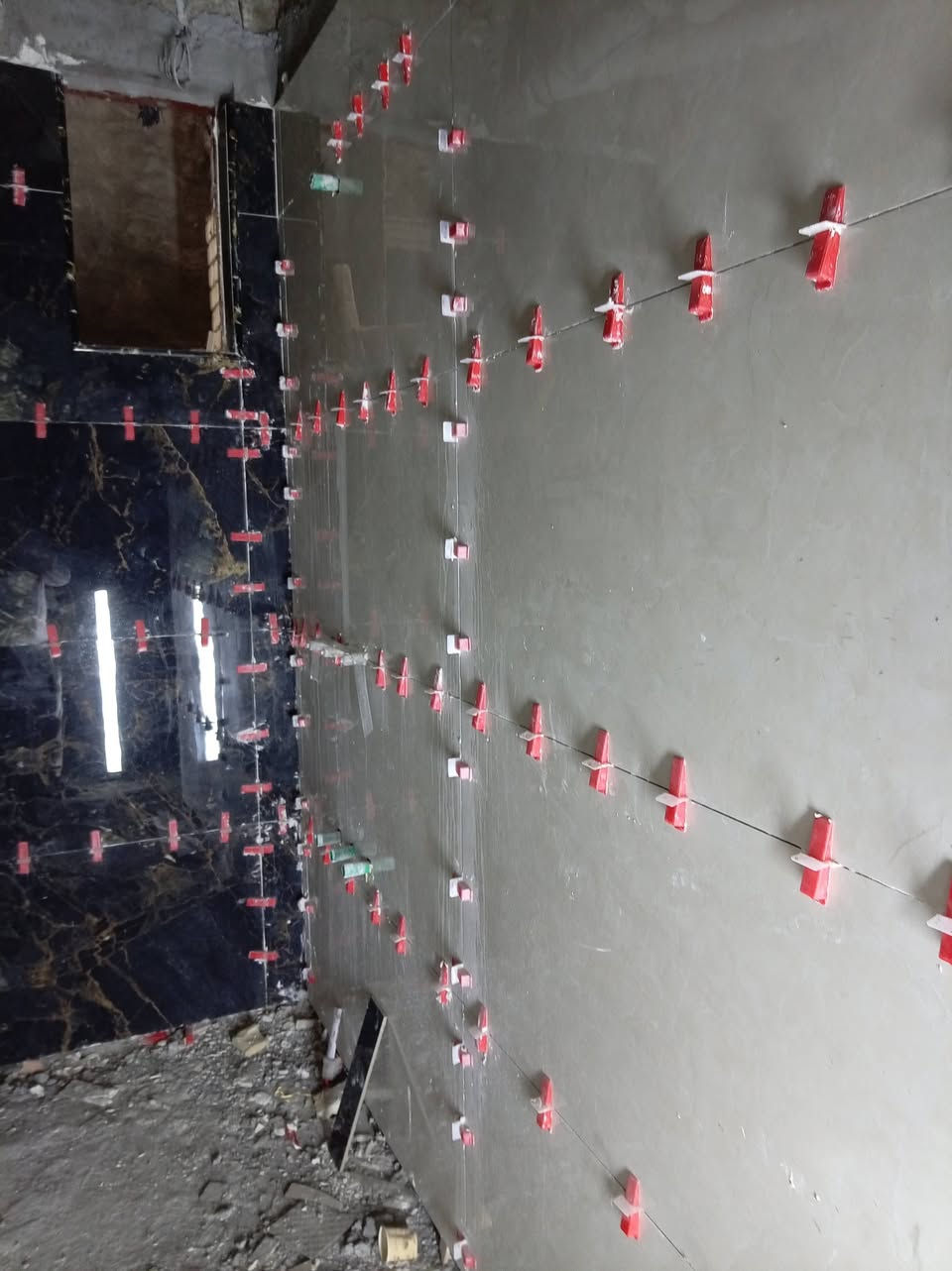 شغل خلفه درجه اولى جدران وارضيه وبورسلين ومرمى  ***********
