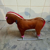 للبيع • أثاث أطفال • معلومات ناقصة