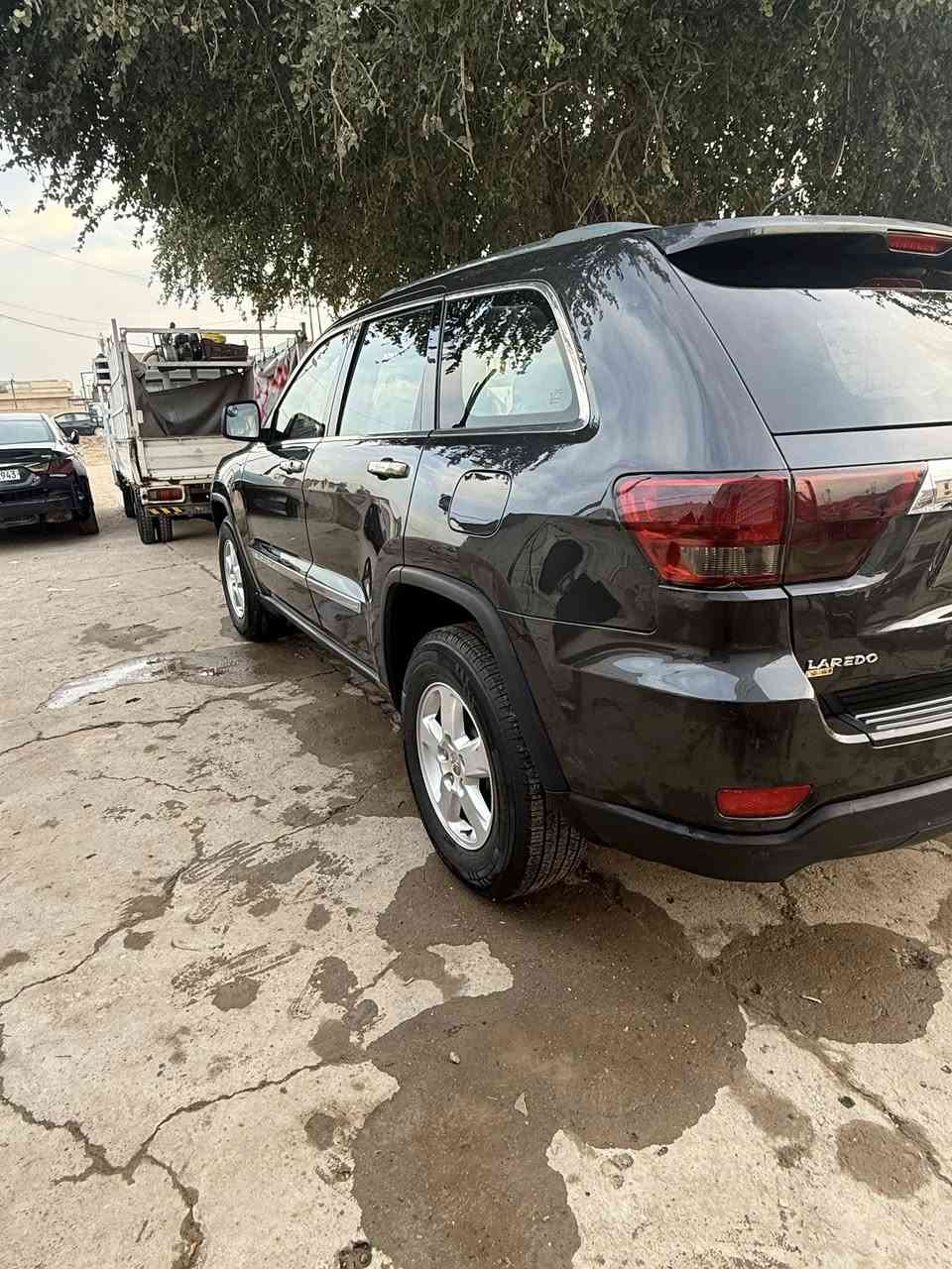 السلام عليكم جيب ٢٠١١ السياره جاهزه واحلى من الصور تخم تايرات جديد والصدر جديد صور الحادث موجود مراوس


**إذا كنت صاحب هذا الإعلان وتريد حذفه لأي سبب، رجاءا أرسل رسالة إلى الدعم الفني**