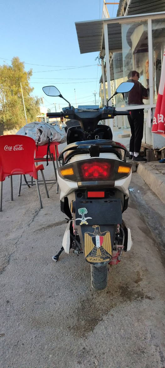 السلام عليكم ورحمة الله وبركاته دراجة شحن للبيع موديل2024 ست بطاريات ملف 1500 كهربائيات كلها شغالة السعر 600
***********
