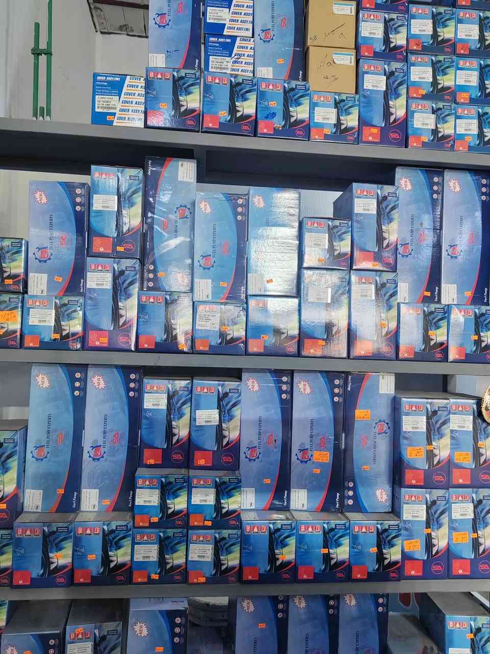 متوفر لدينا قبق فيت بم جميع انواع السيارات
الكوري والياباني الإيراني والصيني 
ومتوفر طوافات للجميع انواع السيارات بأسعار مناسبة
طوافة باجيرو سعر 18 الف
طوافة لاندكروز 4 بوري سعر 12 الف
طوافة جارجر سعر 15 الف
طوافة لانسر سعر  18 الف
طوافة الجيب سعر 12 الف
طوافة فلاونزة سعر 15 الف
كافة انواع الطوافات الاخرئ للجميع انواع السيارات بسعر 9 الف 
جملة-مفرد وعروض خاصة لأصحاب الورش والمحلات 📍العنوان الديوانية حي الصناعي مجاور احمد الكوري او رزاق الفيتر 📞الاتصال *********** 
واتساب ***********
