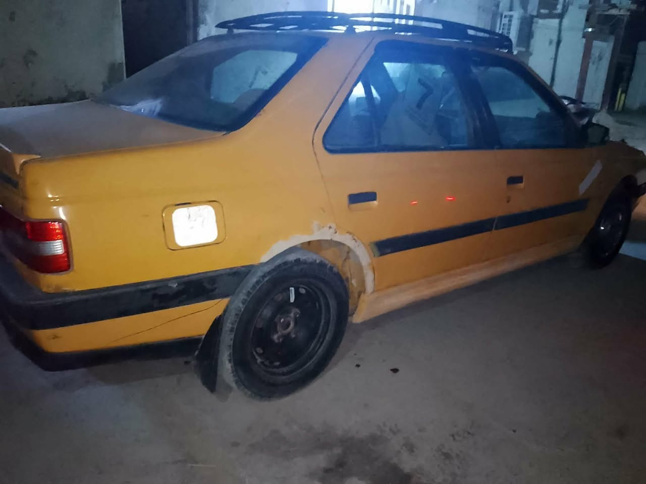 خوان سلام عليكم سياره بيجو موديل  2010 مكينه كير حداديه تبريد تخم تاير كهربائيات سياره جاهزه من كلشي مداور ثاني سعر  خاص اليحب يتواصل رقم  *********** و*********** واني بالخدمه
