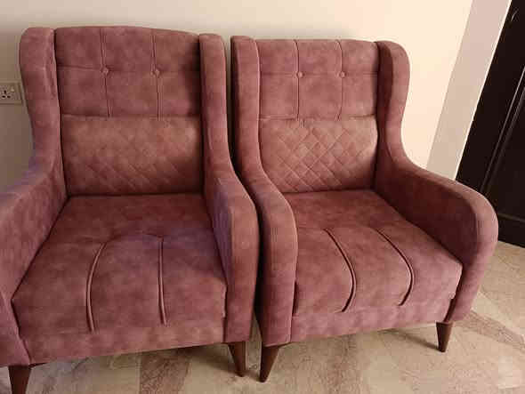 تخم قنفات عدد 7  مستعمل ونظيف جدا مابي اي ضرر او كسر نهائيا سعر 400  الدورة جمعية خير الله للاتصال ***********
