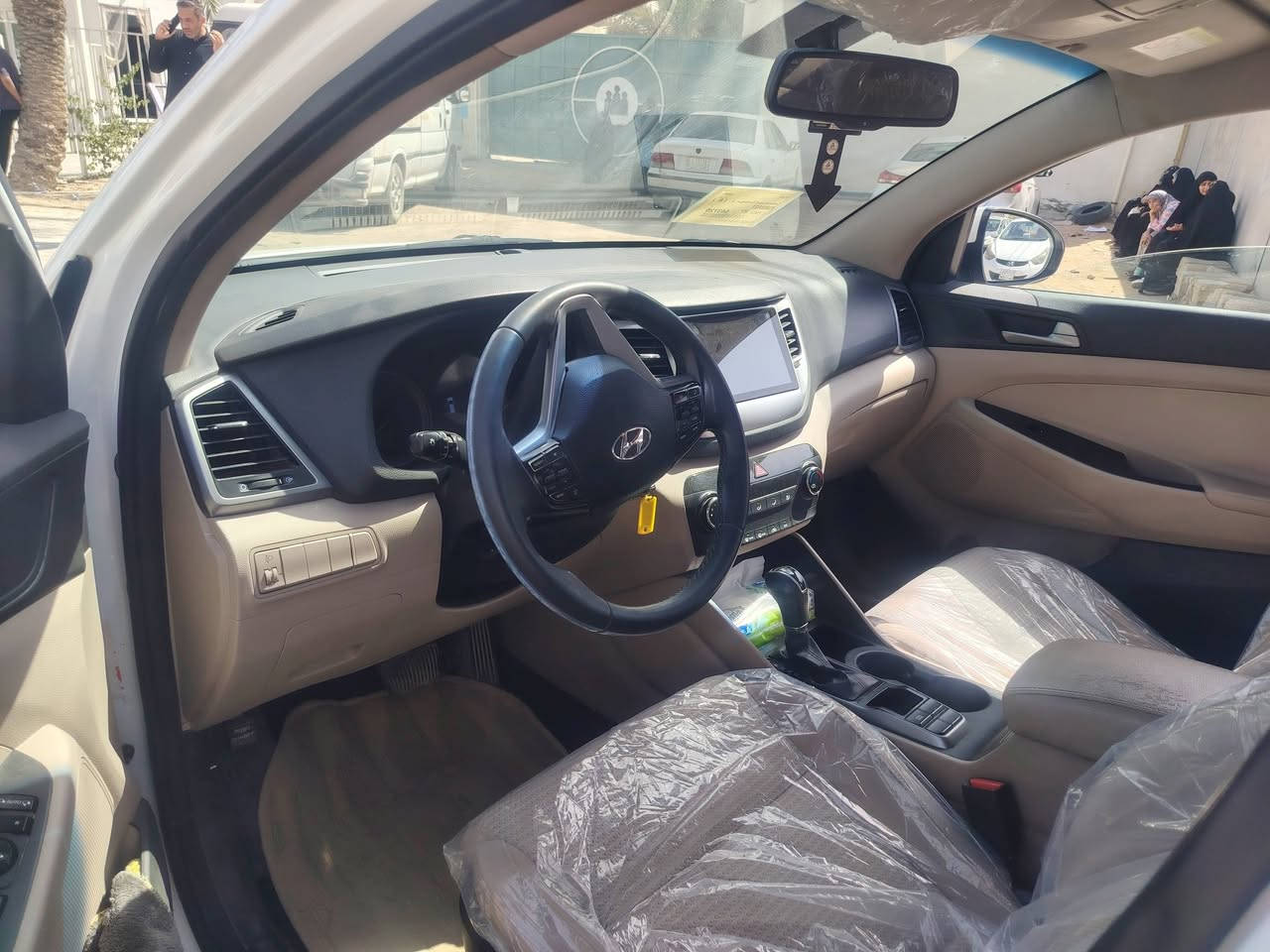 توسان ٢٠١٨ رقم أربيل سياره مكفوله كفاله عامه بيهه بارد اقل  أربع أصابع بل باب سايق سياره مكينه وكير على شرط السعر ١٦٢ بيهه مجال أتصل ***********
