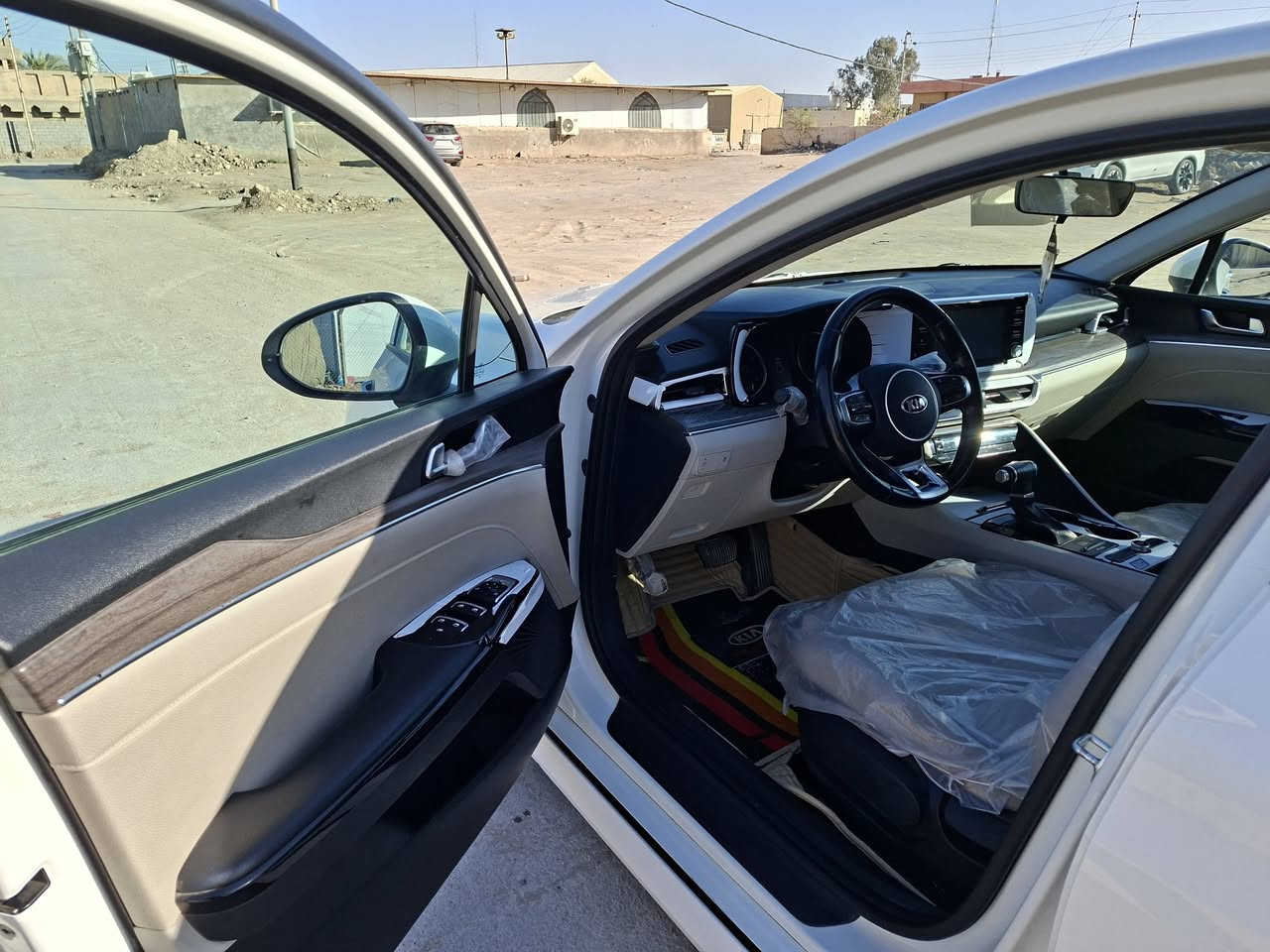 السلام عليكم
كي فايف K5 موديل ٢١ فول عدى البانوراما بسمي تحويل ثاني يوم ماشيه ٦٥ الف السعر ٢٠٥ بيه مجال المكان ذي قار اي ستفسار أتصل ***********
