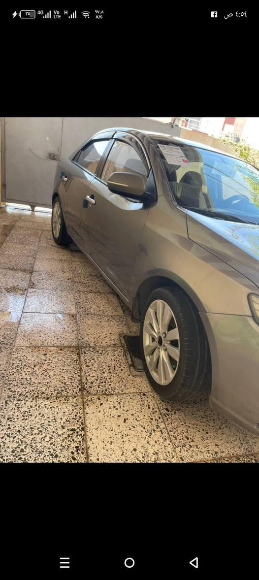 سلام عليكم البيع كيا سيراتو موديل 2012 رقم اربيل سياره بدون حادث بيه فقط قبق جنطه  بدون صبغ سياره جاهزه وكلشي شغال مكان سياره كربلاء سعر 89رقم الهاتف ***********
