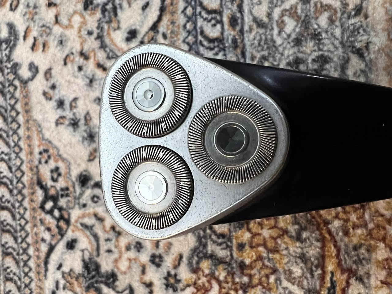 مكينة حلاقة نوع جلاية فليبس  صناعة هولندي كهرباء فقط صفر موس .. السعر خاص رجاءا


**إذا كنت صاحب هذا الإعلان وتريد حذفه لأي سبب، رجاءا أرسل رسالة إلى الدعم الفني**