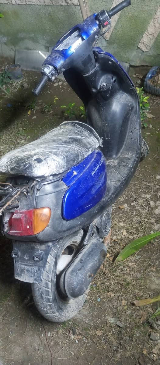 سلام عليكم عندي دراجة ياماها ٦٠ للبيع شغاله مابيها شي بس يرادله ترتيب كهربايات السعر ١٧٥ وبيها مجال مكاني بغداد حسينية الراشديه لتواصل رقمي ***********
