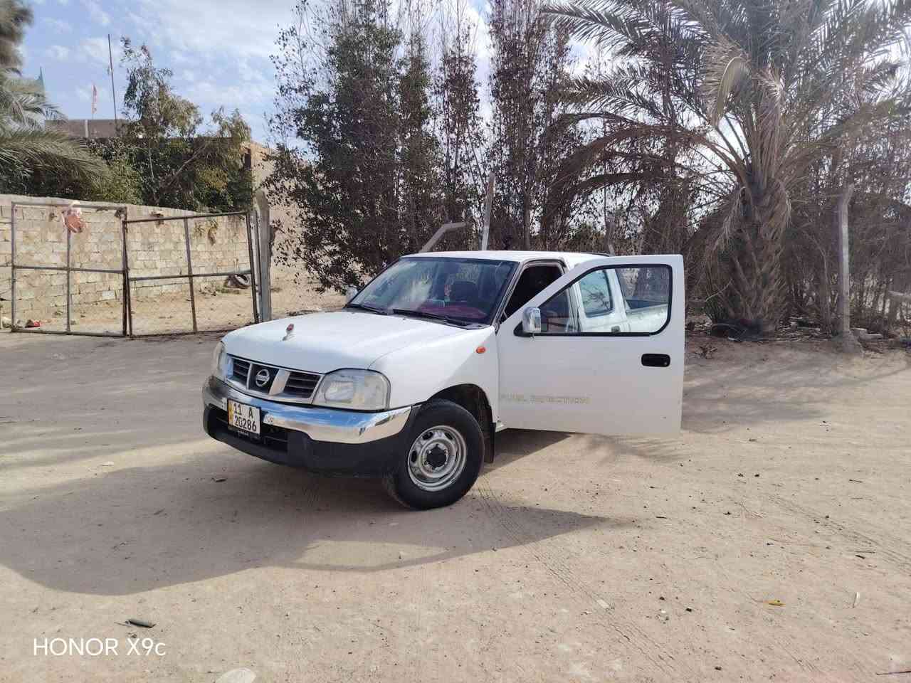 سياره نيسان موديل 2011 مكينه كير تخم تاير حداديه كهرباية تبريد شغاله رقم بغداد السعر 115 وبيه مجال المكان نجف رقم: *********** مكلف نشر
