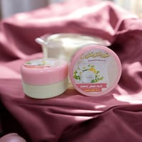 ✨ كريم التفتيح والتبييض للبشرة✨ رجع وتوفر مرة ثانية بعد نفاذ الكمية 🔥 ...