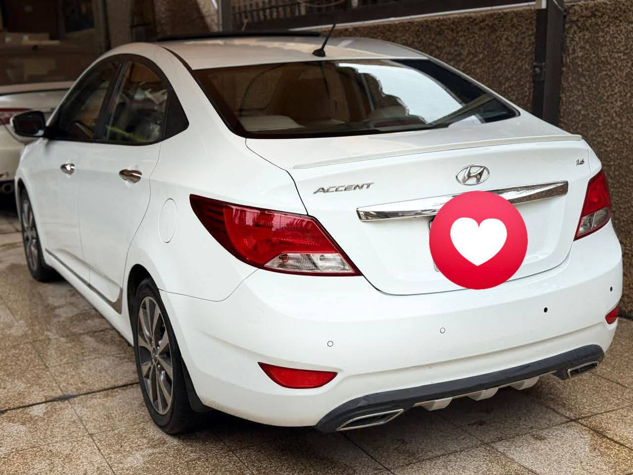 هونداي اكسنت 2016  خليجي مكفولة
محرك 1600 
فتحة سقف
 لايت لد
 بك لايت لد 
( مكفولة من الصبغ فقط الدعامية الامامية ) 
ماشية 74 الف كيلو
السعر 88  بيها مجال جدا قليل 

رقم بغداد الماني باسمي
مكانها بغداد المنصور والي شراي يتصل منرد على النت 
***********
