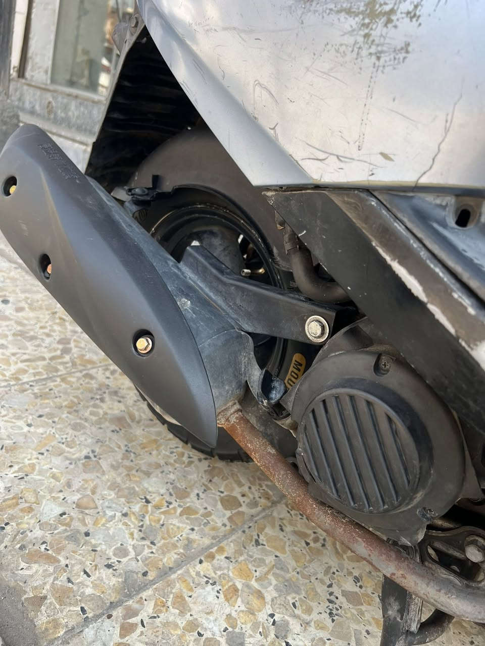 السلام عليكم دراجه بريز مفوله مال جنايه بلادين من كلشي وكلهه ختم واحد من فوك ليجوه حته الجنطه بيهه ختم وشباج المكينه وغيرها كلشي كدام عينك موضح وبيهه تجوه بلاد من الرمبه ومري الاصليات ملاتهه عارضهه ب ٦٥٠وبيهه مجال التواصل واتساب او اتصال ***********
