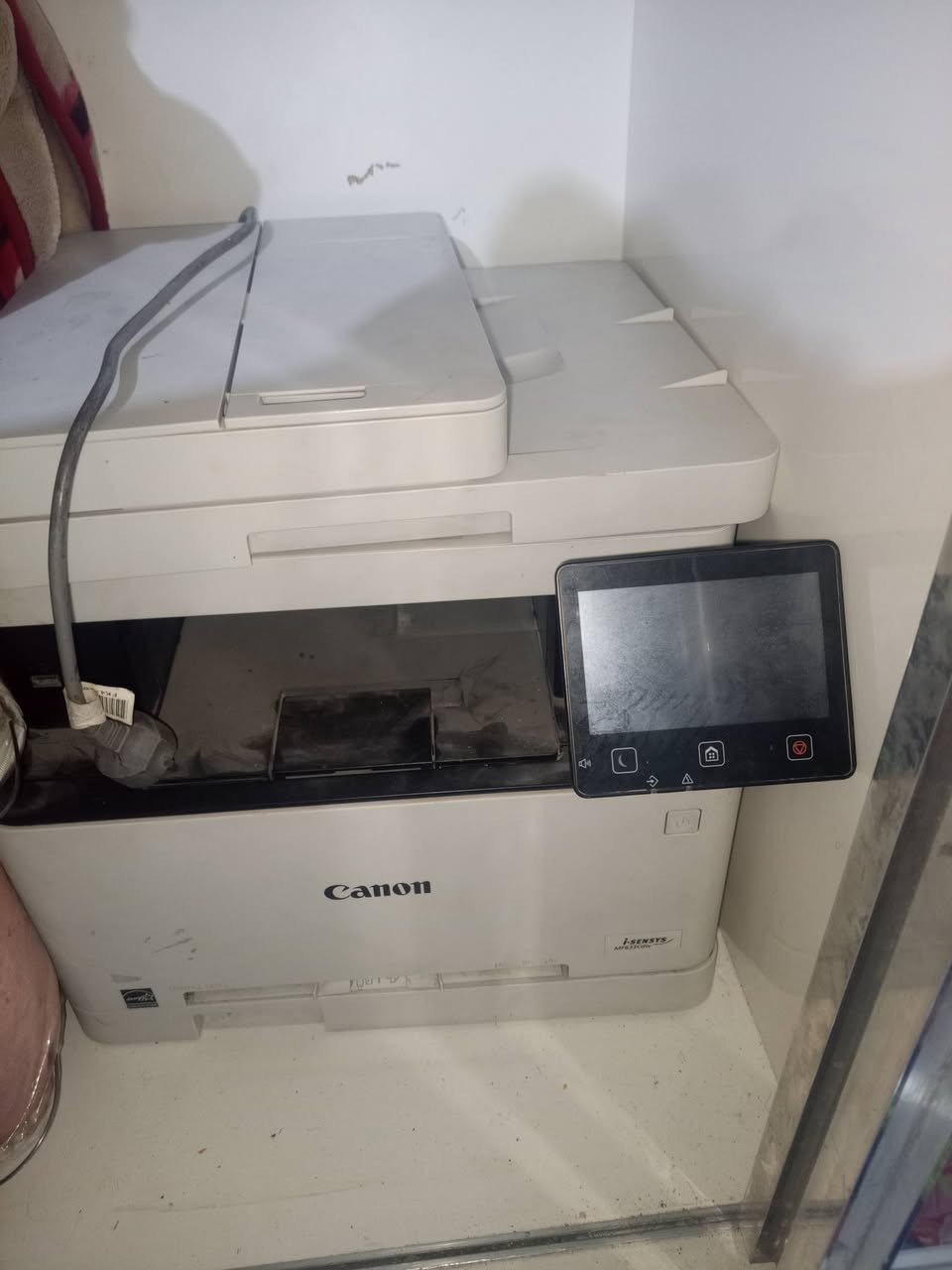 طابعات للبيع شغالت وحده ملونه للاستفسار ***********
