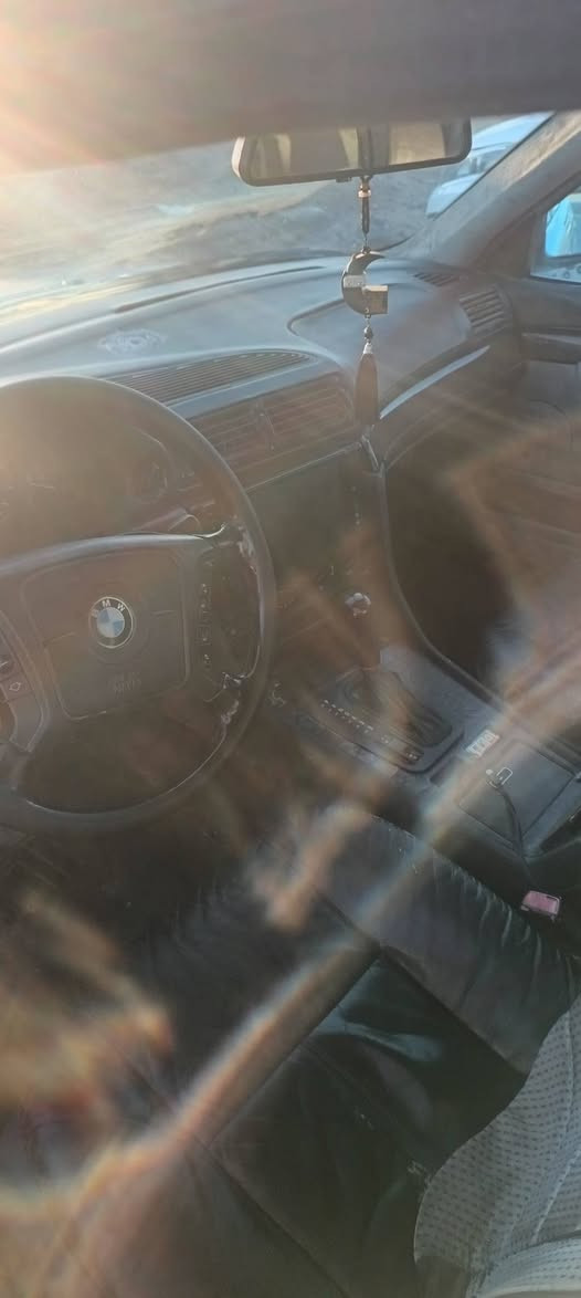 بي ام خفاش ٧٤٠ مديل٩٦ جاهزه مصبوغه جماليه تبريد كهربائيات محرك كير حداده كله تمام بصره شط العرب ***********
