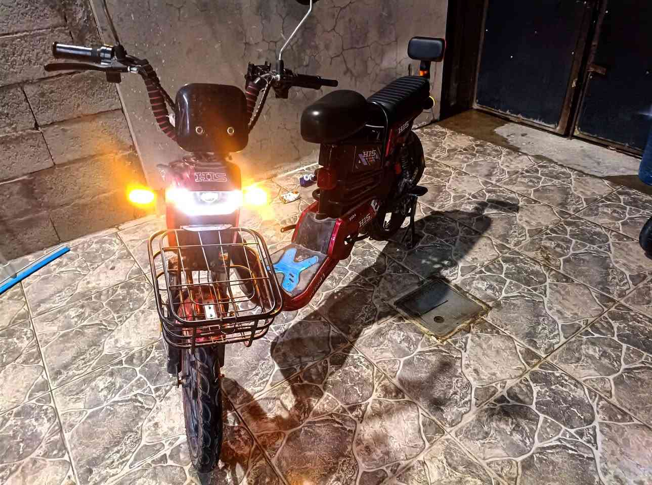 باسکیل شحن شەش جا دراوە لە شەحن سفرە پاتری و  مەلەف و ئەقل شەرت گشت ــــشرکەــــــHISـــــــگیانی بە شەرت تایە چوپەو گشت گیانی ئیشەکاو ــــــــڕقم ***********

