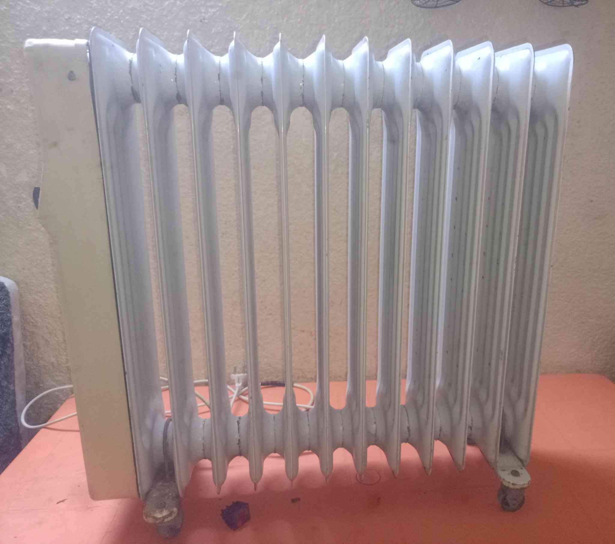 غراض للبيع التفاصيل والاسعار تحت الصور/*********** بي واتساب
