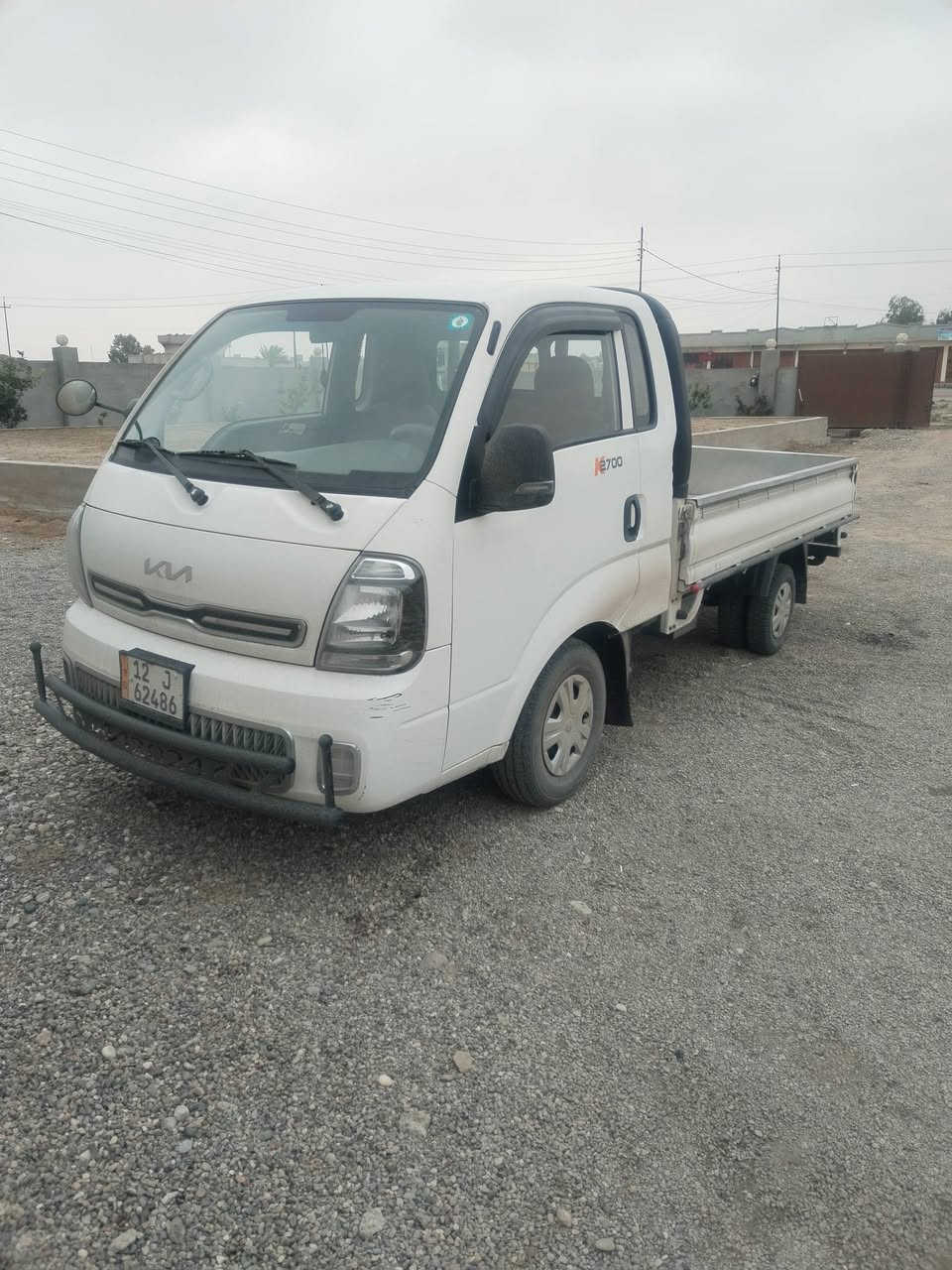 السلام عليكم للبيع كيا حمل موديل 2023 سياره جديده كفاله عامه سنويه جديده وهزه جديده رقم نينوى دولي شرط التحويل المكان الشبالي أقساط مابيع
للأستفسار ***********
