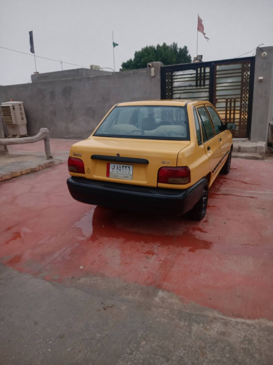 سايبا للبيع موديل 13 رقم بغداد بسمي للتصال ***********
