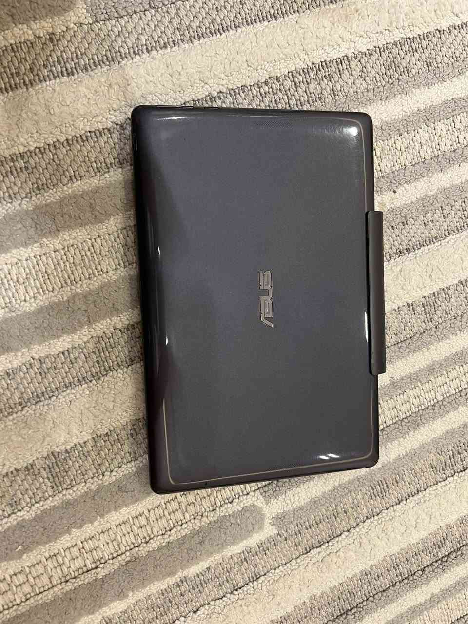 كمبيوتر من شركة  ASUS كلش نضيف يدعم لمس وفصل الكيبورد مواصفات موضحة في الصورة  سعر 60 
واتس ***********
