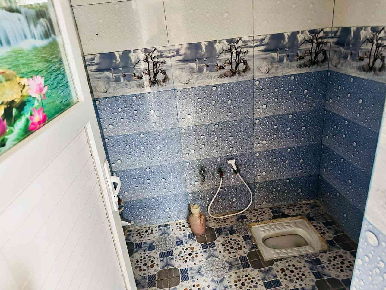 السلام عليكم مكتب عقارات الشمس  مقابيل المستشفى التركي !!!
                         بإدارة ((أحمد الگريطي))
                    
    ☎️*********** 
                        ☎️*********** 

🏠 دار للايجار جدا نضيف طابقين يحتوي على غرفتين وصاله وكليدور ومطبخ ومجمع صحيات وطارمه 

⁦^⁠_⁠_⁠_⁠_⁠_⁠_⁠_⁠_⁠_⁠^⁩⁦(⁠✯⁠ᴗ⁠✯⁠)⁩⁦(⁠✯⁠ᴗ⁠✯⁠)⁩⁦^⁠_⁠_⁠_⁠_⁠_⁠_⁠_⁠_⁠_⁠^⁩

🌎الموقع خلف مول أهل الخير كاع كريم

⁦^⁠_⁠_⁠_⁠_⁠_⁠_⁠_⁠_⁠_⁠^⁩⁦(⁠✯⁠ᴗ⁠✯⁠)⁩⁦(⁠✯⁠ᴗ⁠✯⁠)⁩⁦^⁠_⁠_⁠_⁠_⁠_⁠_⁠_⁠_⁠_⁠^⁩

💰💸قيمه الايجار 300
