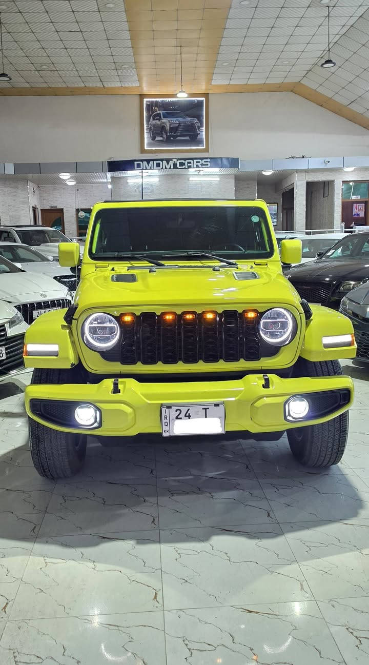 جيب رانكلر 2023 سبورت
لون مميز 💛
دفع رباعي 
بيها قطعتين ونص صبغ

رقم دهوك بأسمي 
رقم وهزة وسنوية جديد 

السعر : 230 وبيها مجال 
مكان السيارة دهوك 
***********
***********
اتصال أو واتساب
