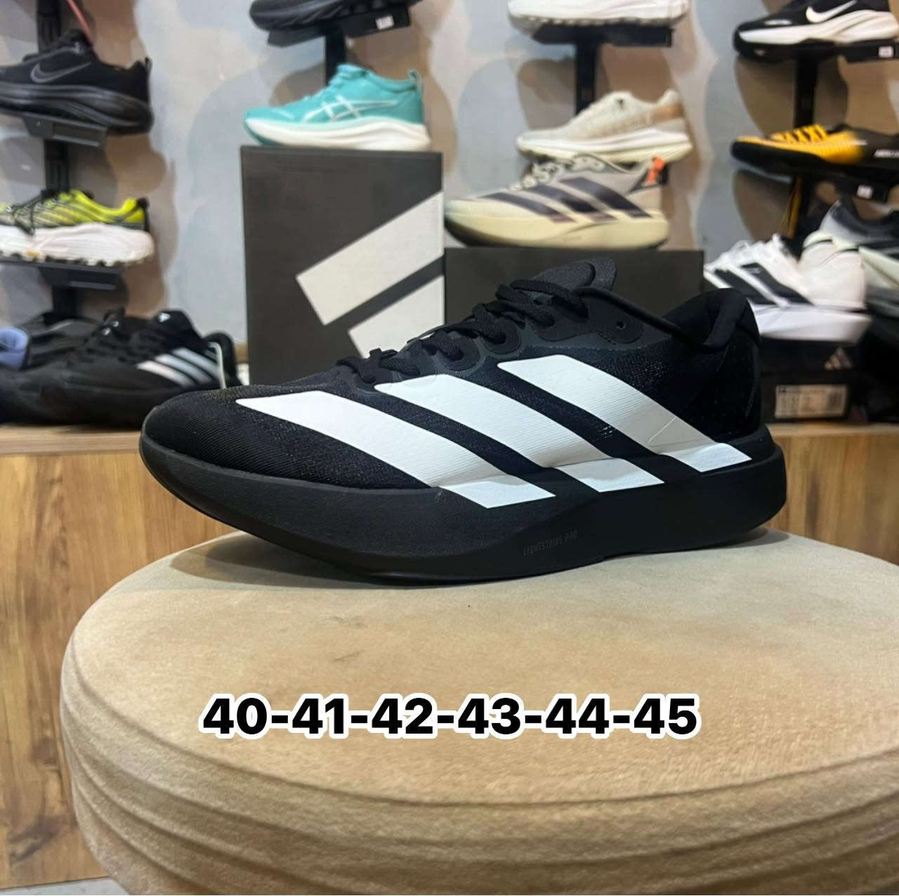 👟 أحذية رياضية رجالية ونسائية متنوعة 👟

متوفر لدينا تشكيلة واسعة من الأحذية الرياضية بأجود الخامات المتوفرة في السوق ( سوبر ماستر)، وبموديلات تناسب مختلف الأذواق.

💰 الأسعار تختلف حسب الموديل والقطعة.

📩 للاستفسار وطلب الصور والأسعار يرجى مراسلة الخاص.

🚚 عرض خاص: توصيل مجاني للطلبات التي تبلغ قيمتها 100,000 دينار عراقي فأكثر.

⚠️ ملاحظات مهمة:
• السعر ثابت وغير قابل للنقاش.
• يحق للزبون فحص البضاعة أمام مندوب التوصيل.
• بعد الاستلام لا نتحمل مسؤولية التبديل أو الاسترجاع.

أهلاً وسهلاً بكم


**إذا كنت صاحب هذا الإعلان وتريد حذفه لأي سبب، رجاءا أرسل رسالة إلى الدعم الفني**