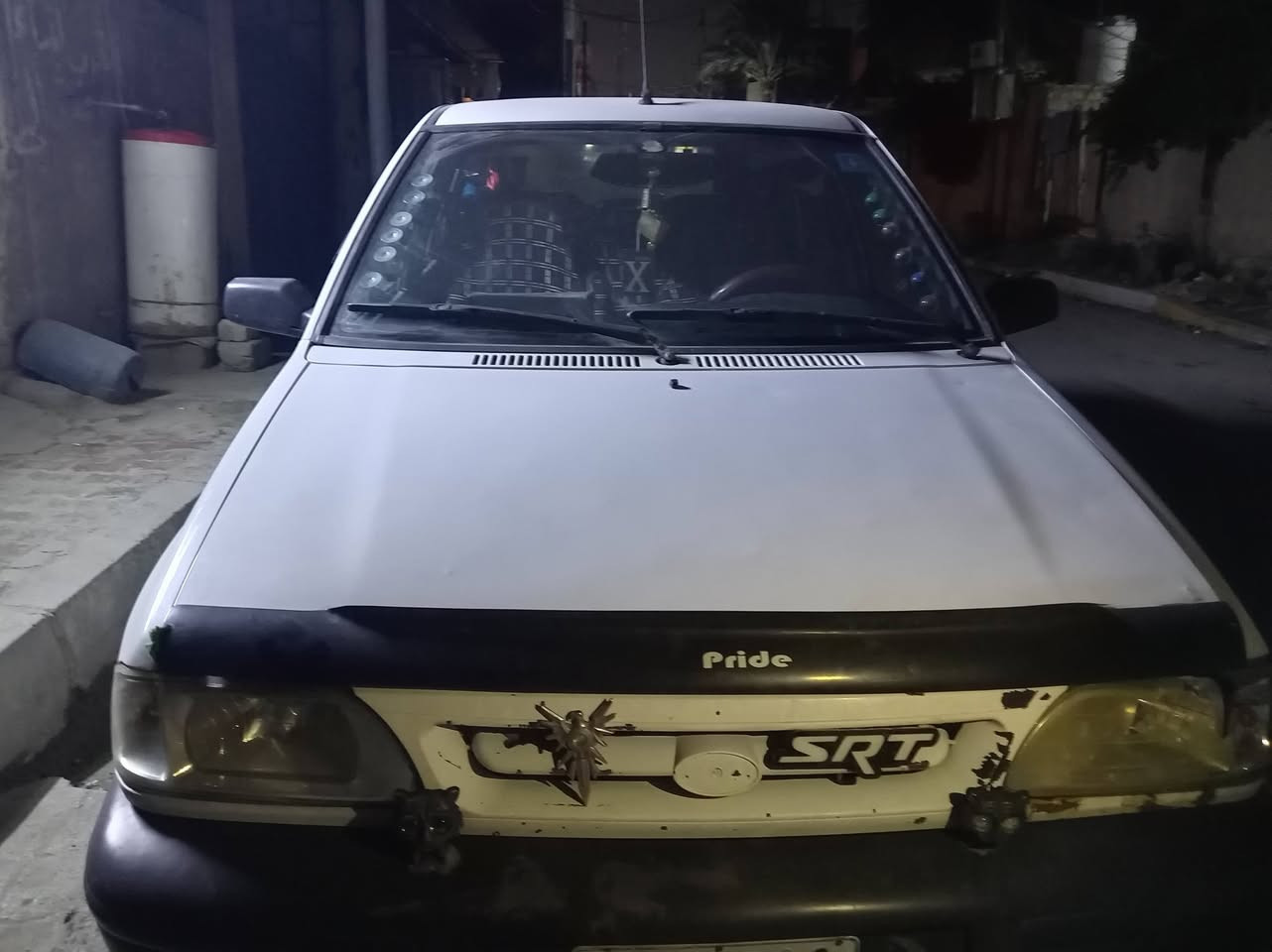 سيارة سايبا لون ابيض موديل 12 مكفول من كلشي الاستفسار الاتصال على الرقم ***********
