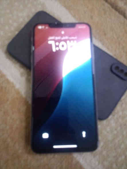 سلام عليكم اكس ماكس نضيف مابيه عيب فيس إيدي شغال كله بلادي سيم كارت شغال شرط كله بشرط ذاكره ٦٤.  بطاريه ٧٧ سعر ١٦٥ وبيه مجال مكاني كركوك حي عسكري شراي تصل. ***********
