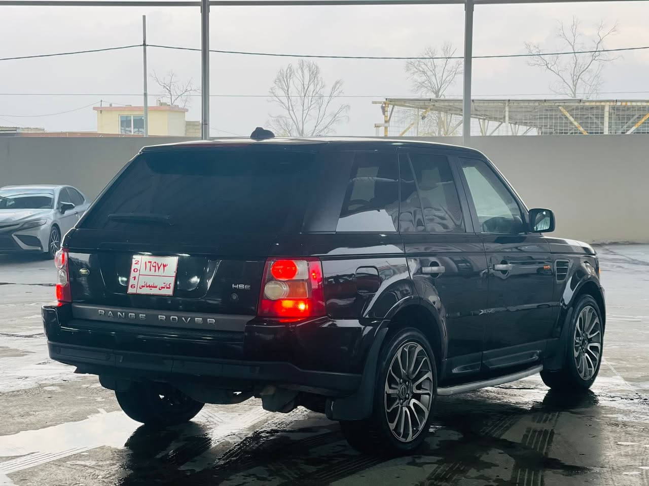 رەنج ڕۆڤەر ٢٠٠٨
فول مواسەفات 

٨ بستۆنی بێ سۆپەر 

یەک پارچە بۆیاخ

سعری ٨٥ گەڵاو معامەلە

ژمارە موبایل ***********
