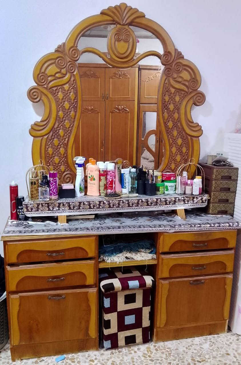 غرفه،،مكان،موصل،جانب،الايمن،ب،مستعجل..//***********
