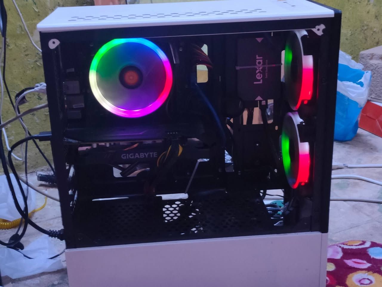 السلام عليكم تجميعة كاملة للبيع :
Intel Core i5-9400F
GTX 1660 Super 6GB
RAM 16GB
SSD 128GB
HDD 2TB
سعر الكيس فقط 600 قفل   
شاشة 165 هرتز حجم 24 من Acer
مع الشاشة  750 الف قفل
  المكان بغداد مدينة الصدر   
***********
