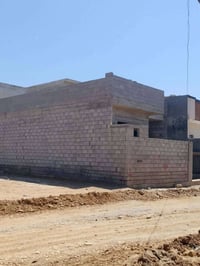 بالقوسيات • ٢٠٠متر • هيكل للبيع