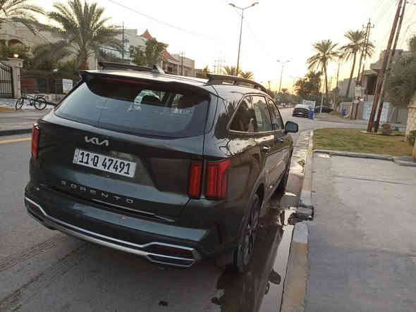 سورينتو 22

كيا سورينتو 2022 Sx Xline prestige
فوول واحد على واحد حرفياً هاي الفول 
مكينه 2500 تيربو أعلى فئة  رقم بغداد 
ماشيه 25 الف 
مواصفاتها /
شاشة عدادات دجيتال وشاشة  كبيره  كامرات 4
كشنات جلد تدفئة وتبريد وكل الكشنات كهربائية حتى الكشنات الخلفية 
سايد بريك دكمة اوتو هولد ستيرن تدفئة عرض الكامرات حساسات امامية وخلفية مع زر اطفاء او تشغيل الحساسات
نضام نزول المنحدرات 
انضمة قيادة ذكية /سمارت -سبورت- ايكو_ ثلج _ عادي _ دفع رباعي 
الرادارات/ تحديد مسار _ حفاظ على الطريق _ بريك تلقائي 
قيادة ذاتية _ رادار تنبيه خلفي _ وضع حر اليدين _ شاشة نفكيشن وتحديد اقرب نقطة للوصول _ نضام تحديد اقصى سرعة في حال اعطاء السيارة لشخص آخر
كشنات منفصلة والداخل جلد مشمشي نضام ترحيب جديد من الشركة 
الكامرات الجانبية تفتح عند الاشارة الى اليمين او اليسار 
سقف بانورما واريل نفكيشن وشاحن وايرلس ويل اكبر حجم 20
جنطة ذكية وكهربائية  وبعد هواي موصفات 
لون السيارة زيتوني . 
الحادثة 5قطع تعديل + لغد 
ابيع صبغ حزام
تصليح درجة ولى

 وجاهزة ماتصرف عليها 
محرك السيارة 2.5 تيربو ذو عزم وسرعة عالية واقتصادية بالوقود 
سعر220 $ وبيه مجال بسيط ***********
