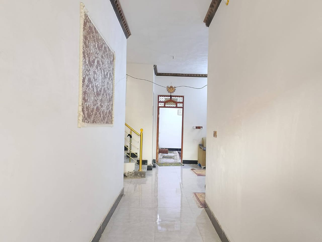 بيت زراعي طابوك  كونكريت مسلح مساحه 200 متر في الاسكان الصناعي دور سيد حمزه النزله الخامسه يحتوي على غرفتين وصاله  وديوانيه ومطبخ وصحيات داخليه وخارجيه وطارمه الشراي  يتصل واتساب ***********
