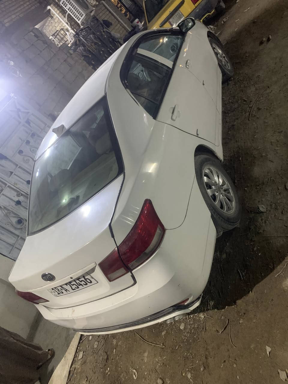 اسلام عليكم بيوايدي ٢٠١٢ مكينه وكير كورلا اوتماتيك رقم بابل جديد فول بصمه فتحه شاير بلمري تحكم ستيرن داخل عسلي كاعيه جلد مكينه كير بحاله جيده سعر ٥٣ وبيه مجال مكانها بغداد زعفرانيه صبغ ٣ قطع اثر خياس ***********
