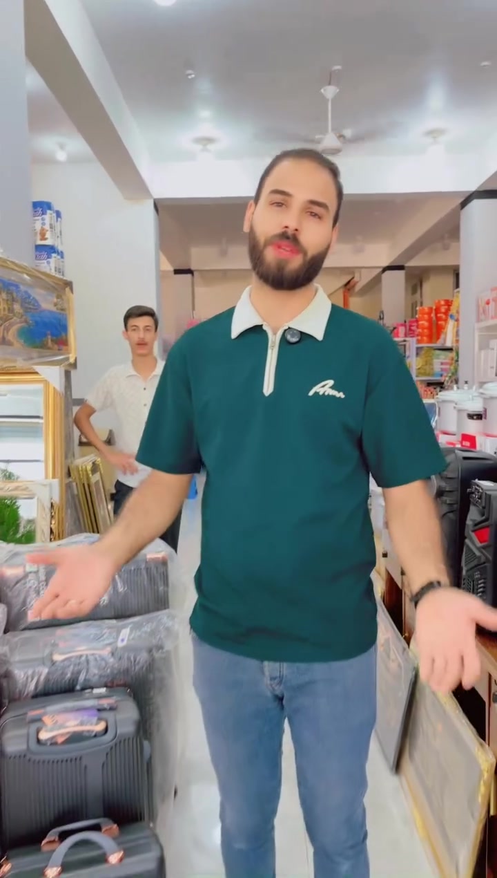 �✨ وصل الجديد… شنط سفر فخمة وعملية ✨🧳

إذا تدور على شنطة تجمع بين الأناقة، الجودة، والمتانة، وصلتكم أحدث موديلات شنط السفر بألوان راقية وتصميم عصري.

🌟 المميزات:
✅ خامة قوية مقاومة للصدمات والخدوش.
✅ عجلات 360° لحركة سهلة وسلسة.
✅ مقبض سحب متين وقابل للتعديل.
✅ قفل أمان لحماية الأغراض.
✅ مساحة داخلية واسعة مع تنظيم عملي.
✅ متوفرة مع شنطة يد بنفس التصميم.

🎨 الألوان المتوفرة:
🖤 أسود
💗 وردي

✈️ مناسبة للسفر، العمرة، الدراسة، والرحلات.

📍 الكمية محدودة، بادر بالحجز قبل نفادها.
📩 للاستفسار عن الأسعار والأحجام راسلنا على الخاص.

الجودة اللي تستحقها… والسفر يبدأ من اختيار الشنطة المناسبة. 🌍�


**إذا كنت صاحب هذا الإعلان وتريد حذفه لأي سبب، رجاءا أرسل رسالة إلى الدعم الفني**