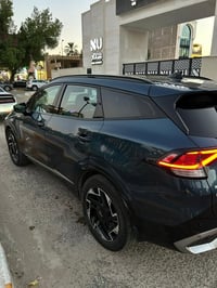 للبيع. سبورتج وارد كندي  kia sportage 4x 2023  لون ازرق فول 1/1 موديل ...