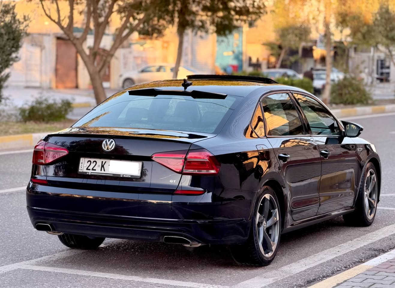 سلام عليكم
باسات موديل 2018 للبيع بدون مراوسه 
سعر 128  و 3ورقه بي غراما ينزل من سعره يعني سعره 125 
محرك 3.6
V6✈️
مواصفات جي تي يعني فول فول
سلايت
شاشه
جلد كشن هيتر تبريد
٣كير و كير سبورت. رادار جانبي
سياره فول امبرمج استيج 2
كيرمحرك شرط لا صوت لا صرف لا بخار فتح مابي
تاخم صدر امامي خلفي تايرات جديد
سياره داخل كلين من عراق صار 
٣ قطعه صبغ بدون دواخل شرط بدون ارباك بجم خلفي كبس رقم سنويه هزه جديد شرط تحويل غرامات
مكان سياره كركوك
رقم *********** كركوك, العراق
