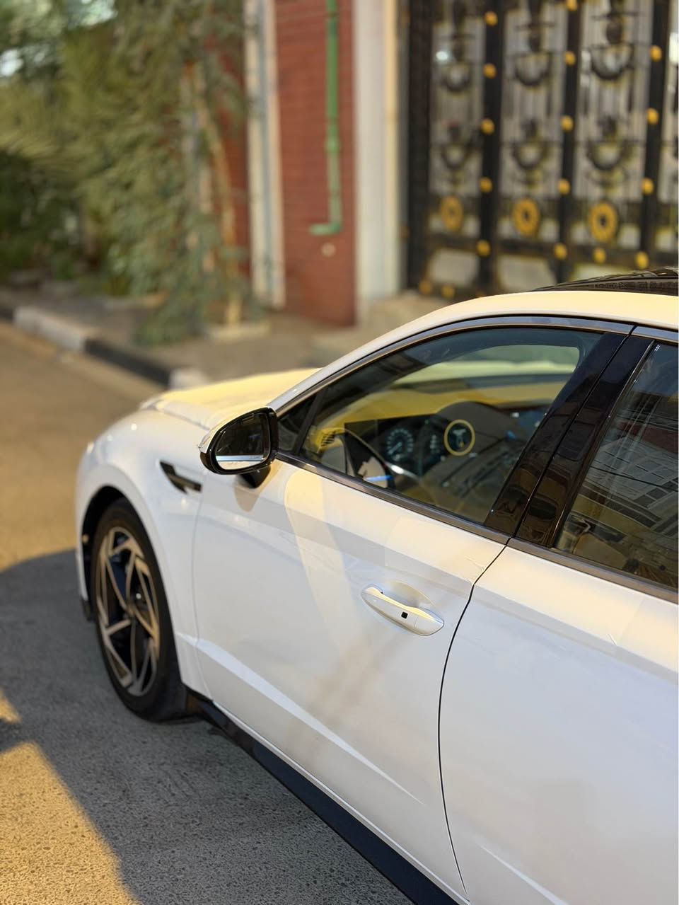 سوناتا 2024 خليجي سياره كفاله عده بارد كد اصبع بل بنيد رقم بصره تحويل ثاني يوم سياره فول VIP بنوراما بصمه تشغيل عن بعد داخل لونين كامره حساسات مرايات شفط انضمه قياده لد بل دشبول فول للاخير للبيع او مراوس السعر 212 ستفسار *********** البصرة, العراق

