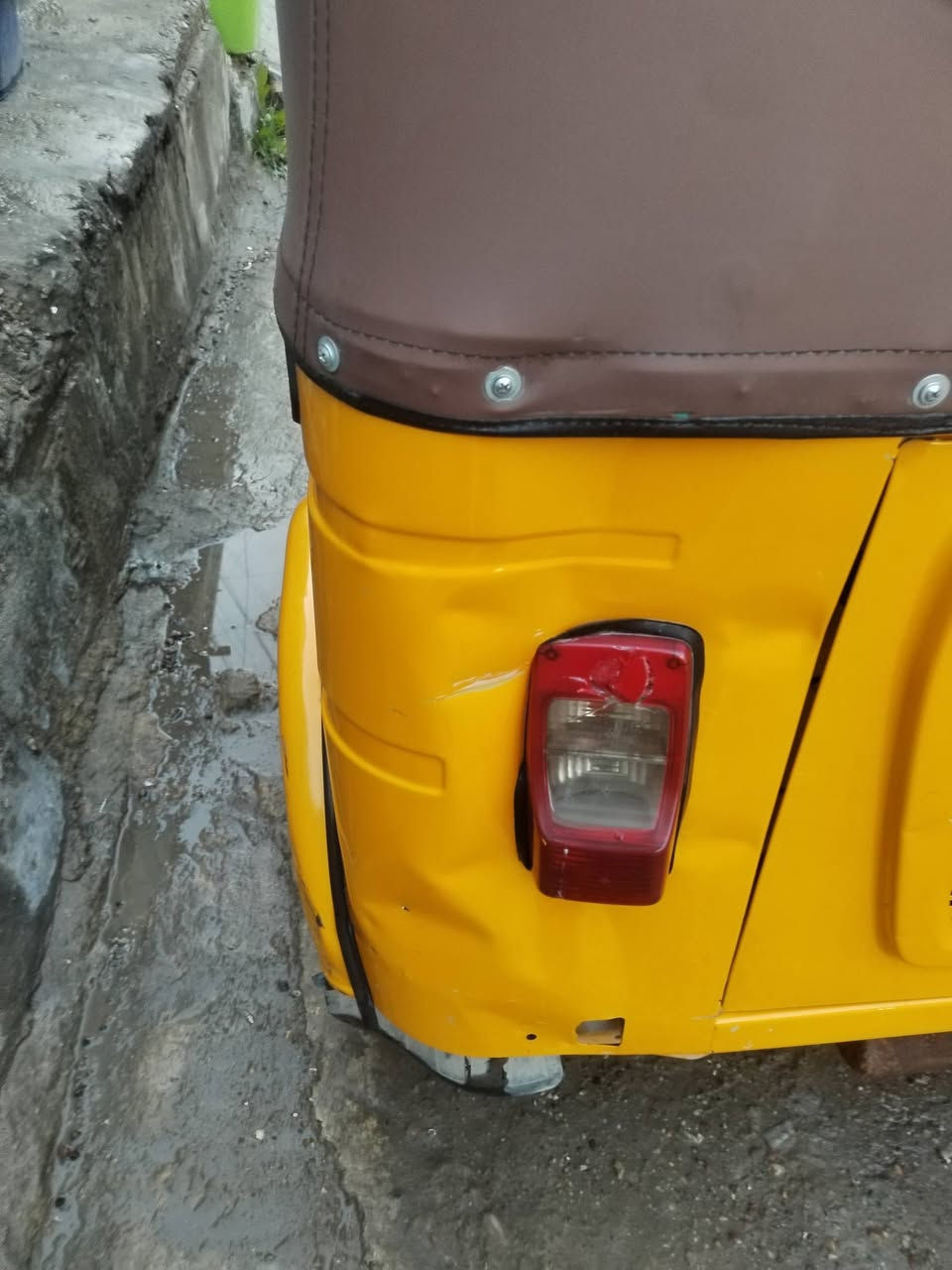 السلام عليكم تكتك 2022 رقم وسنويه وتحويل ثاني يوم مكينه مشروكه وضربات خلفيه علئ بارد سعر 8/500 رقم***********
