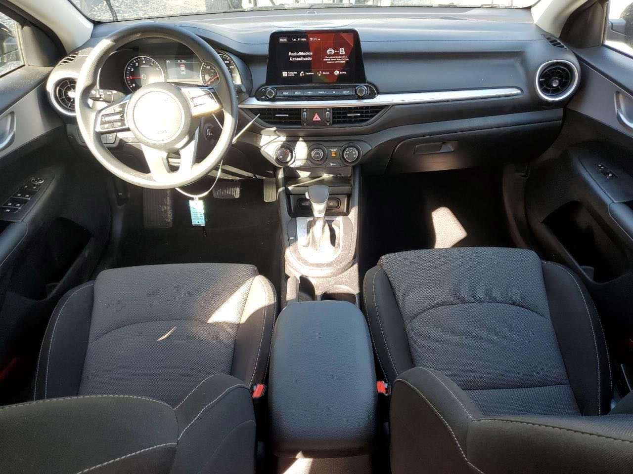 كيا فورتي موديل 2024 عداد المسافة 28 الف  ميل  هزه وفحص وترقيم جديد رقم اربيل
تحويل مباشر 

محور منضومة غاز بعدها بالضمان 

  جاملغ الخلفي والباب مبدل من امريكا 

وطخة بالدعامية الامامية فقط 

تبريد وراديترات مروحه تبريد كلهن بلاديات بوضع الشركه - البراكيت الامامي بلادي

نص مواصفات

دوشمةً عام جلد اصلي 

محرك 2000 دوش

شاشة ايباد تدعم كار بلي

كامرا خلفيه دوارة 

رادار امامي - جانبي

مانع تصادم - تحديد مسار قيادة آليه  

كروز سرعه  وتحكم استيرن جهتين

شاشة اعطال بدشبول 

انظمة قيادة 3 

وباقي المواصفات معروفه

للتواصل واتساب او الاتصال عالرقم 
***********
مكاني بغداد الحسينية مال راشدية
