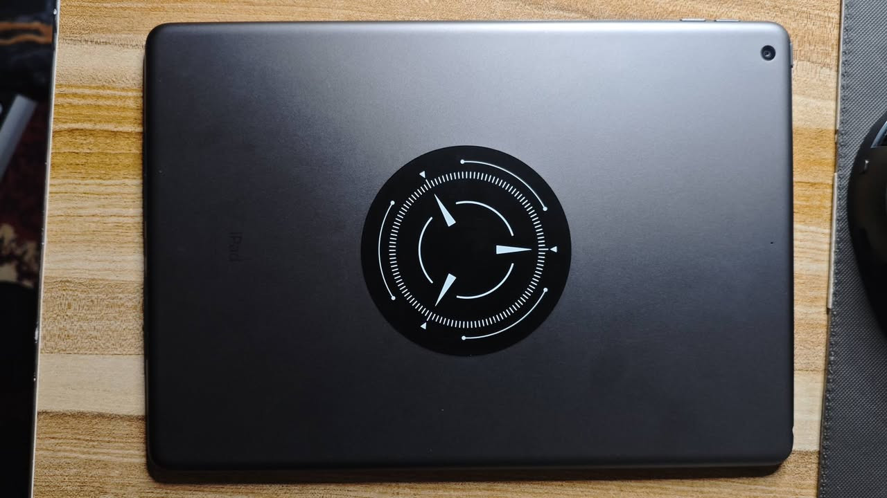 ايباد 8 (الجيل الثامن) مميز  ونظيف مامبدل بي شي ✨
ذاكرة 128GB 🥳
نموذج M 🔥
الاضافات : لزكة شاشة حماية + كفر مكتبي + شاحنة الايباد الاصلية + فريزر (مبرد) يرهم لزكة وتشكيلة تبريد يوصل (9-)❄🥶
+ كيبل كيمنك مخصص للالعاب بي مقاومة كهرباء بقدرة 36W 🔥
 ويه البكج يجي هدية كرت (10$) من اختيارك انت🔥🔥

سعر الحزمة 350 الف دينار (عرض لمدة اسبوعين)
تواصل : ***********📱📞
