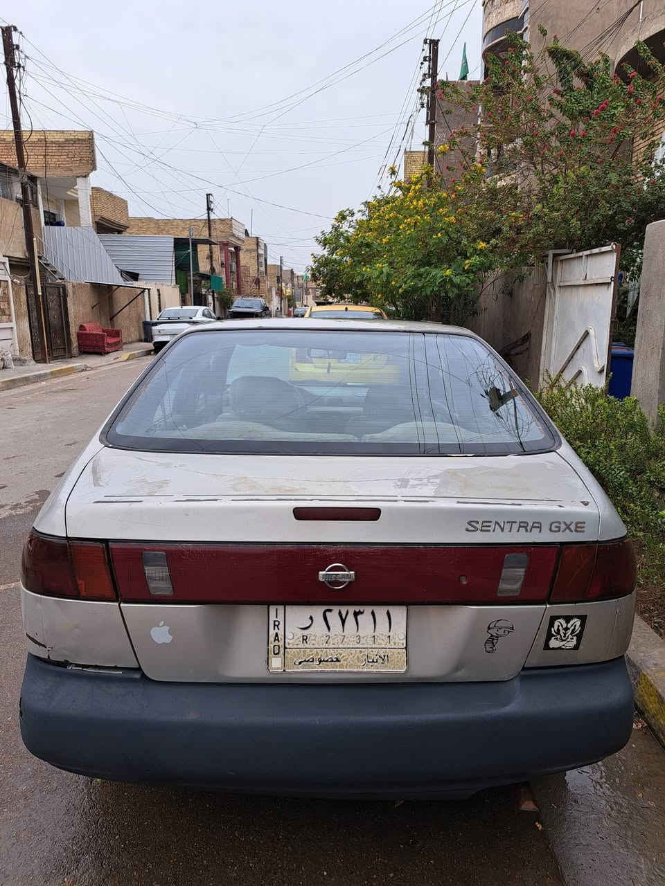 السلام عليكم 
نيسان موديل ٩٧ أيسر بلاد كير اوتوماتيك 
السيارة مسمكرة مابيهه خياسات 
التبريد لطش الكمبريسر 
الدبل الأمامي الأيمن تعبان هو والخلفي الأيمن
المحرك بي صوت ضاغطه وزنجيل 
ومشط الستيرن بي نضوح
كشن السايق والتنته تعبانه
السنوية سقطت صارلها شهرين
السيارة بأسمي ومكانها بغداد حي التراث
السعر ٣٦ وبيهه مجال بسيط
***********
