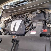 سورنتو 2016فول عدا البونراما 6سلند خليجيه كفاله عامه فقط رصعه خفيفه با...