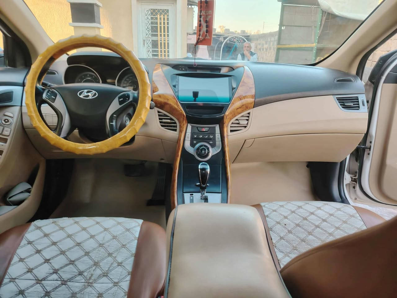 سلام عليكم النترا موديل 20013البيع محرك 1800دوش فول مواصفات مساعد البصمه السعر 135بي مجال بصيط ماشيه 139الف  رقم ***********
