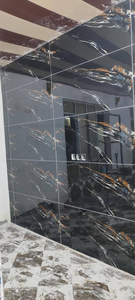 السلام عليكم
خلفه سيراميك وبورسلين متفرغ حاليا 
جدار _ ارضي _ درج 
عمل متقاً ١٠٠٪ ع ليزر 
***********___***********
