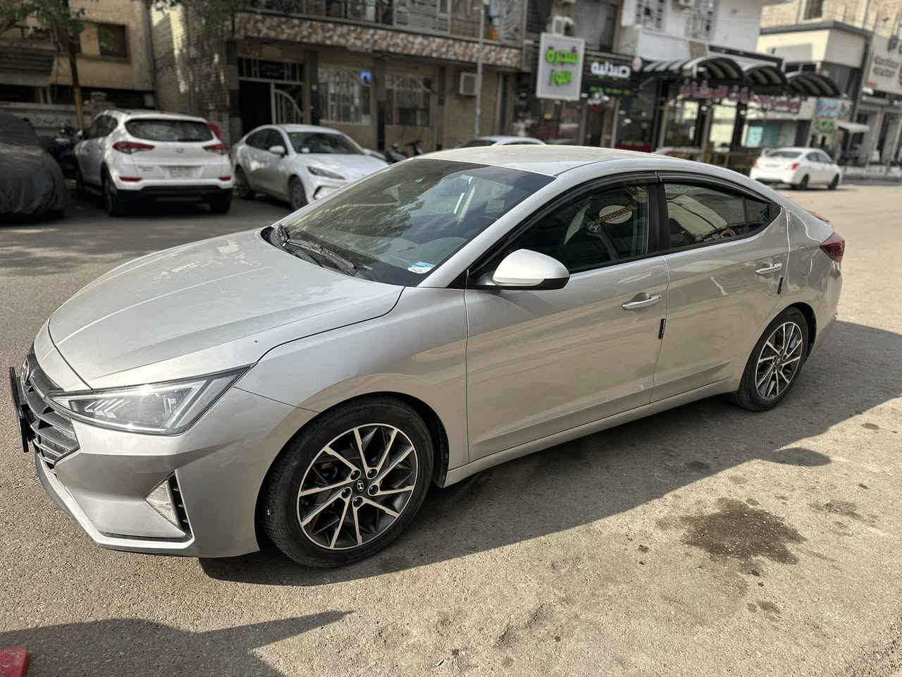 النترا موديل ٢٠١٩ كير ايتي حادثه بسيط بدون دواخل مواصفات معروفه رقم بغداد بسمي صور حادث مرفقه بصور ستفسار ع رقم هاتف 📱 *********** مكاني بغداد لاعظميه سعر مناسب جدا تصل ودلل 🫶🏻
