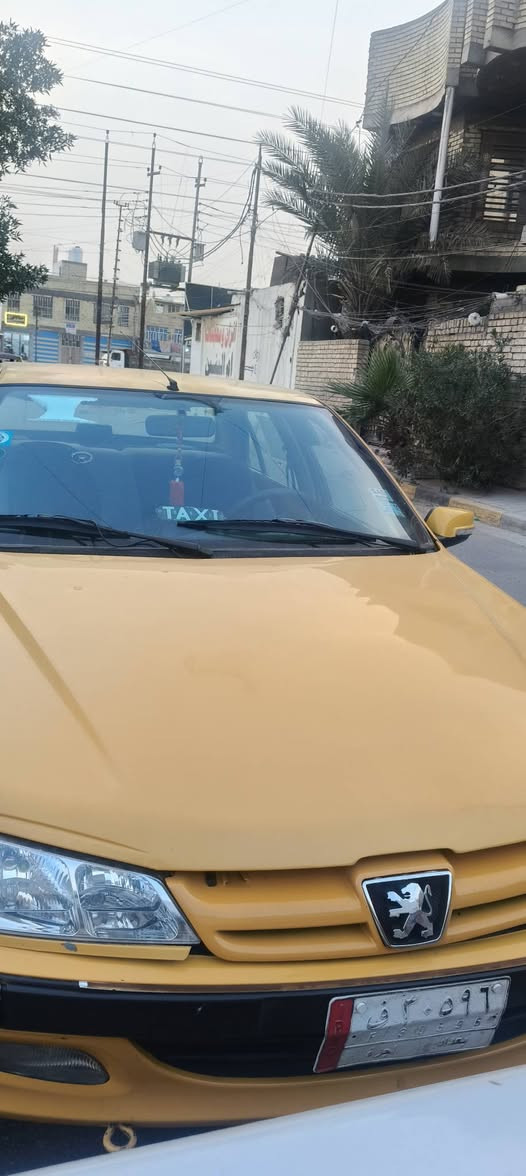 السلام عليكم بيجو 15بارص للبيع مكفوله عدة چاملغ الخلفي بي صبغ قليل السيارة جاهزة  مكينه گير تبريد ثلج السعر 42 بيهه مجال رقم بغداد ***********
