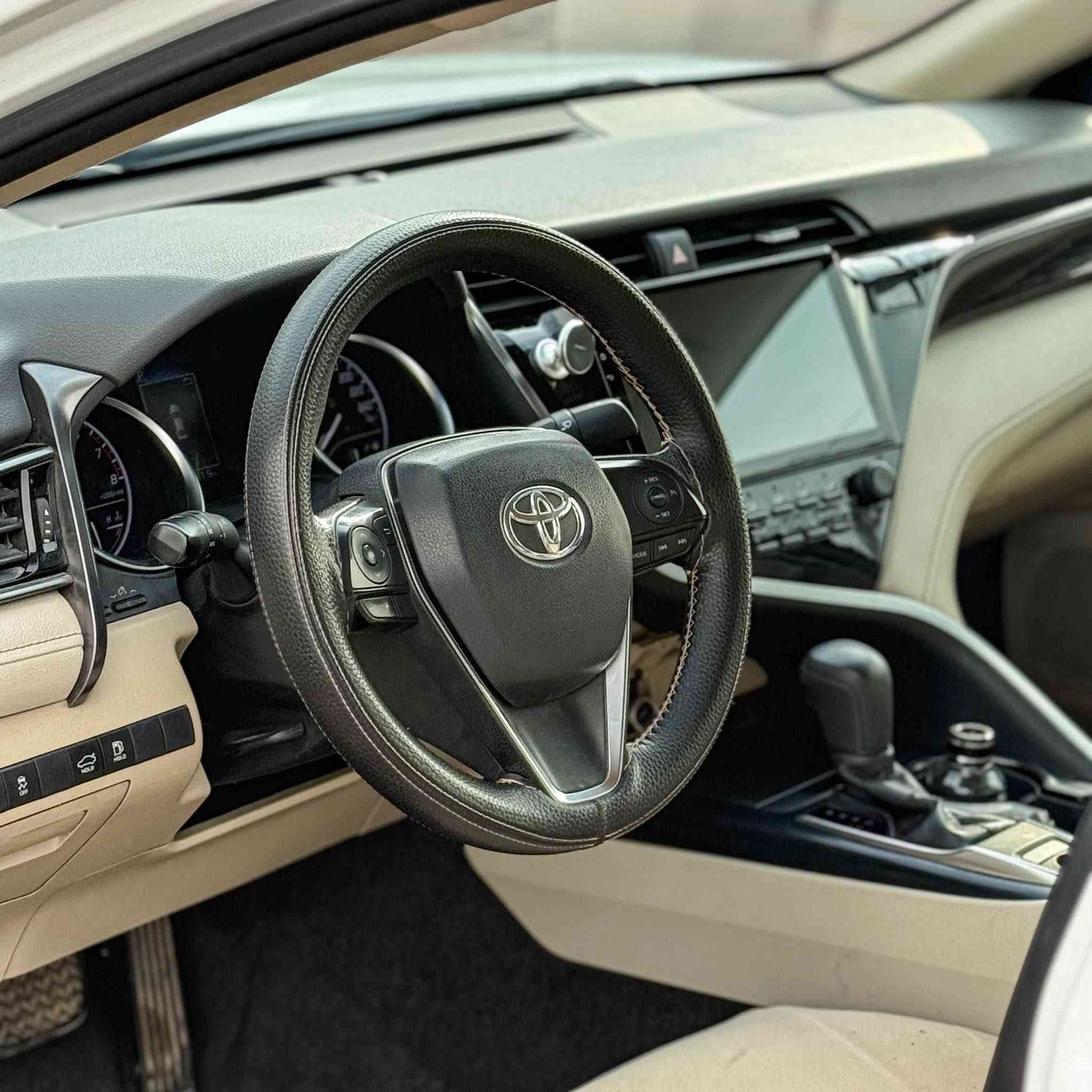 ‎تويوتا كامري خليجي موديل ( 2020 )
‎ماشيه ٩٥ الف كيلومتر ، كير و محرك بشرط
‎ ورقة ب مجال سعر 💰 // ( 218$ )

سعر 💰// ( 218$ ) ورقة ب مجال
الهاتف ☎️ // 7512438182 و واتساب 
مكاني 📍// اربيل 

‎سيارة خليجي كفاله عامه بدون صبغ بدون تعديل كير و محرك و كهرباء كلشي بشرط أربيل, العراق
