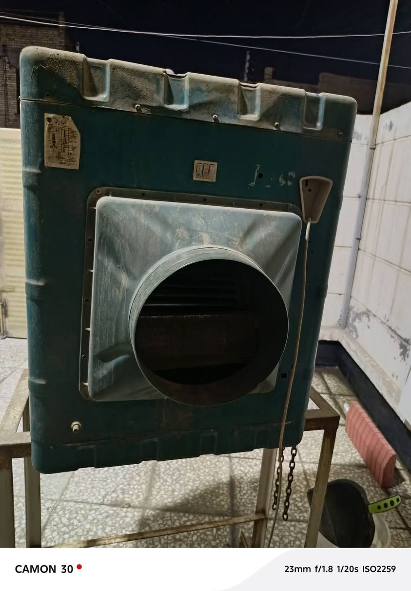 مبردة رويال جنرال استعمال جدا قليل أخت الجديدة سعر ٧٠ وبيها مجال
***********
